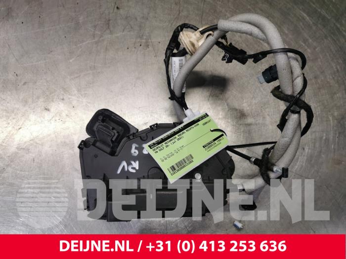 Volkswagen Golf Deurslot Mechaniek 4Deurs rechts-voor O131002