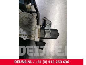 BMW 5-Serie Ruitmechaniek 4Deurs rechts-achter O131169 foto 3