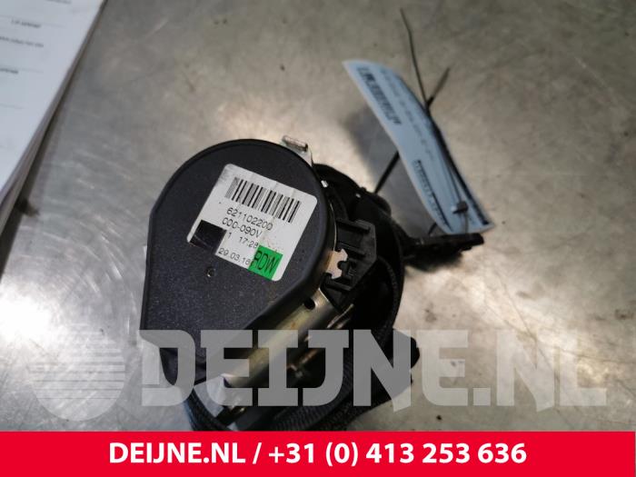 Volkswagen Golf Veiligheidsgordel links-achter O131265