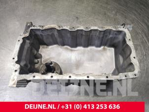 Gebruikte Carterpan Volkswagen Transporter T5 1.9 TDi Prijs € 90,75 Inclusief btw aangeboden door van Deijne Onderdelen Uden B.V.