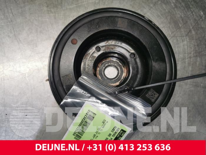 Gebruikte Poelie Krukas Audi A5 Prijs € 24,20 Inclusief btw aangeboden door van Deijne Onderdelen Uden B.V.