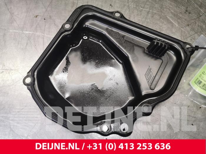 Volkswagen Caddy Versnellingsbakdeksel O131345