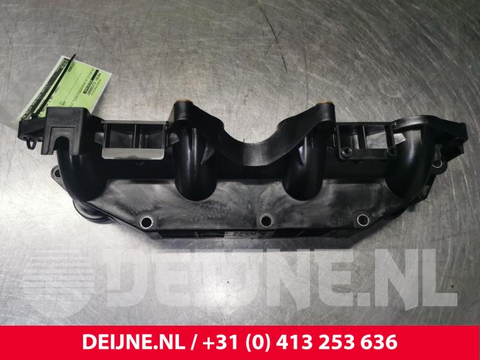 Renault Master Inlaatspruitstuk O131402