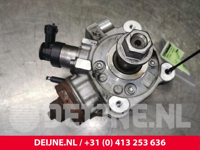 Citroen Berlingo Brandstofpomp Mechanisch O131491