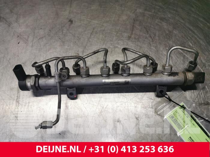 Volkswagen Crafter Einspritzdüse (Einspritzer) O131558