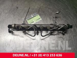 Volkswagen Crafter Einspritzdüse (Einspritzer) O131558 foto 3