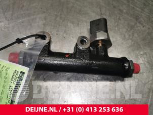 Peugeot 407 Einspritzdüse (Einspritzer) O131565 foto 2