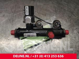 Peugeot 407 Einspritzdüse (Einspritzer) O131565 foto 3