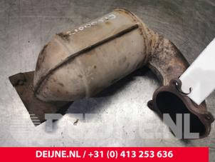 Gebruikte Katalysator Opel Vivaro 1.9 DI Prijs € 242,00 Inclusief btw aangeboden door van Deijne Onderdelen Uden B.V.