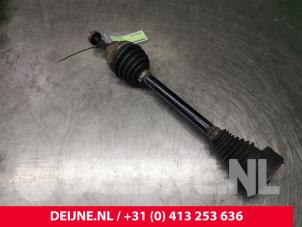 Volkswagen Golf Antriebswelle links vorne O131608 foto 3