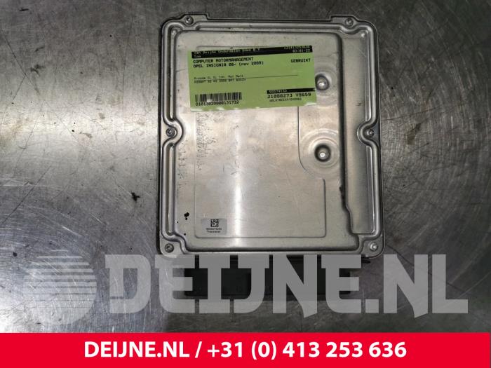 Opel Insignia Engine management computer O131732