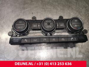 Volkswagen Golf Heater control panel O131856 photo 3