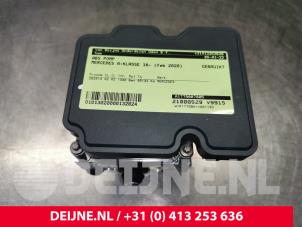 Gebruikte ABS Pomp Mercedes A (177.0) 1.3 A-180 Turbo 16V Prijs € 210,00 Margeregeling aangeboden door van Deijne Onderdelen Uden B.V.