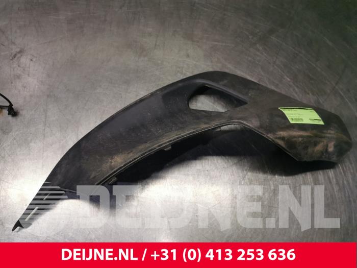 Volvo V40 Bumper Rooster O132179