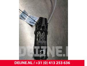 Volkswagen Polo Deurslot Mechaniek 4Deurs links-voor O132221 foto 3