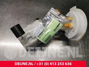BMW 1-Serie Electric fuel pump O132364 photo 3