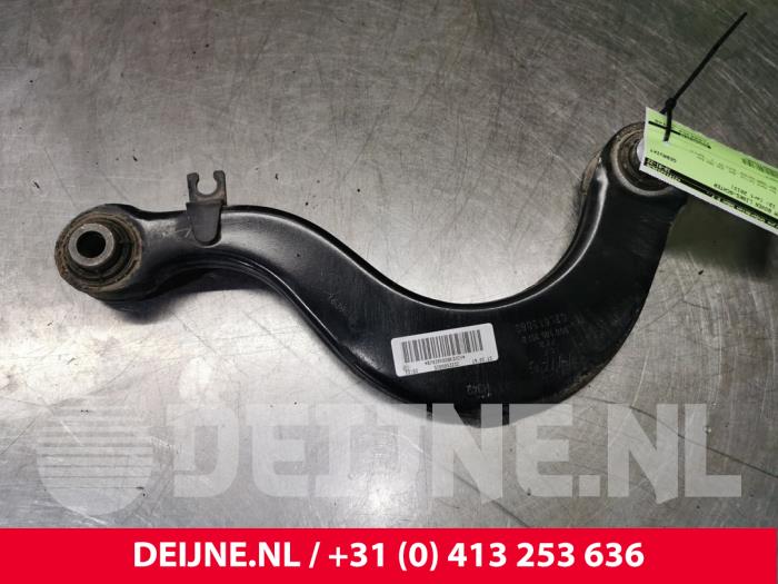 Volkswagen Golf Querlenker oben links hinten O132467