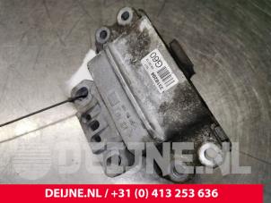 Volkswagen Golf Gearbox mount O132499 photo 3