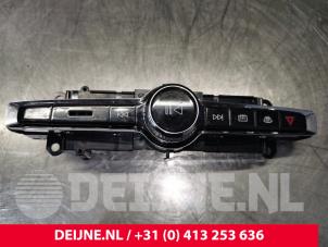 Volvo XC40 Radiobedienfeld O132540 foto 2