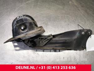 Volkswagen Golf Rear wishbone, right O132527 photo 2