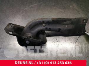 Volkswagen Golf Rear wishbone, right O132527 photo 3