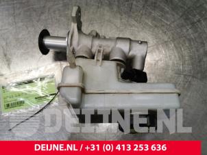 Gebruikte Hoofdremcilinder Volkswagen Golf VII (AUA) 1.4 TSI 16V Prijs € 19,00 Margeregeling aangeboden door van Deijne Onderdelen Uden B.V.