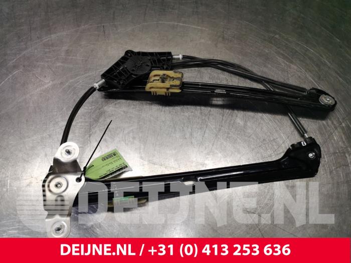 Volkswagen Golf Window mechanism 4-door, front left O132750