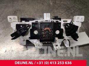 Renault Twingo Heater control panel O132759 photo 3
