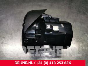 Mercedes A-Klasse Luftgitter Armaturenbrett O132835 foto 3