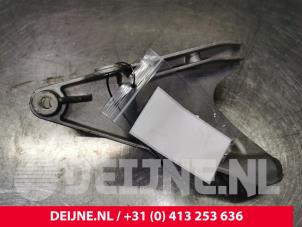 Volkswagen Transporter Engine mount O132908 photo 3
