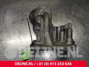 Volkswagen Transporter Ölfiltergehäuse O132910 foto 3