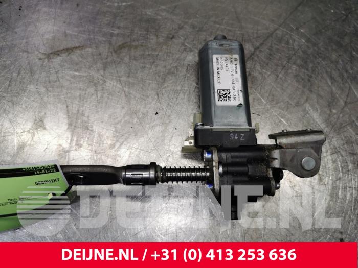 Tesla Model S Lenkrohr Modul O132936