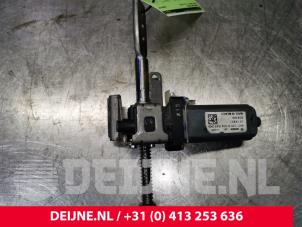 Tesla Model S Steering column module O132938 photo 2