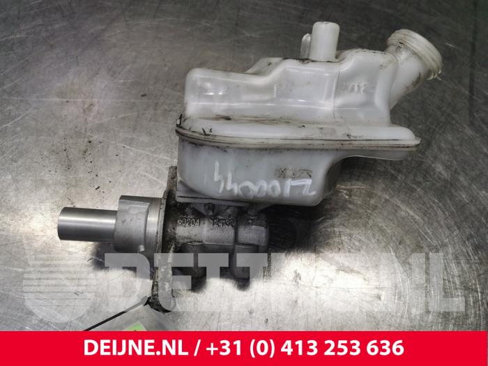 Gebruikte Hoofdremcilinder Ford Transit Custom 2.2 TDCi 16V FWD Prijs € 24,20 Inclusief btw aangeboden door van Deijne Onderdelen Uden B.V.
