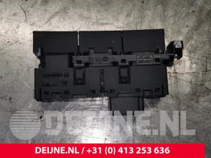 Volkswagen Golf PDC switch O133191 photo 3