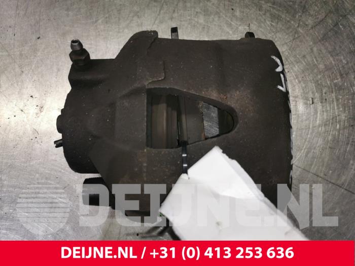 Audi A1 Remklauw (Tang) links-voor O133218