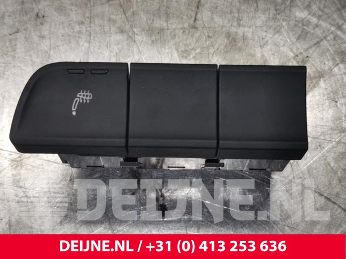 Audi A1 Seat heating switch O133244