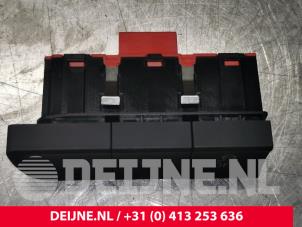 Audi A1 Seat heating switch O133245 photo 2