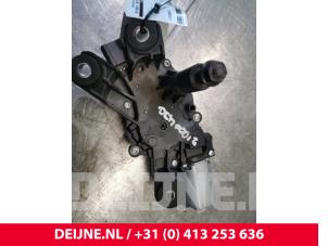 Gebruikte Ruitenwissermotor achter Volvo XC40 (XZ) 1.5 T5 Plug-in Hybrid 16V Prijs € 70,00 Margeregeling aangeboden door van Deijne Onderdelen Uden B.V.