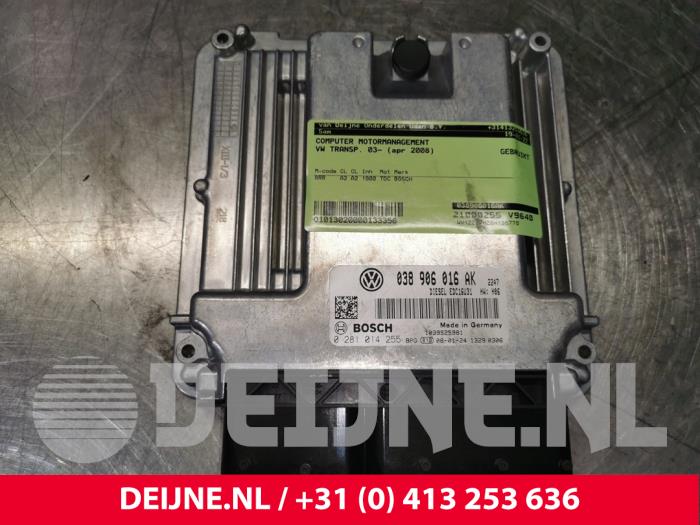 Volkswagen Transporter Computer Motormanagement O133356