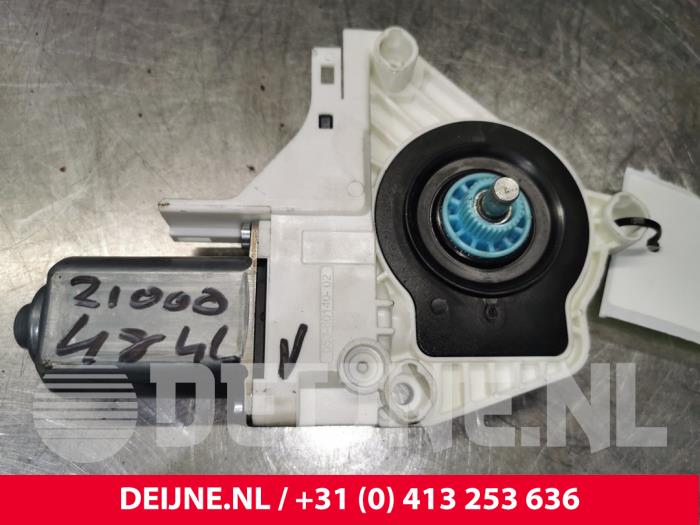 Audi A1 Raammotor Portier O133366