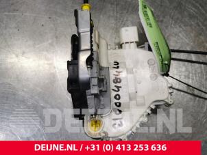 Audi A1 Door lock mechanism 4-door, front left O133368 photo 3