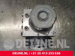Mercedes B-Klasse ABS Pumpe O133384 foto 3