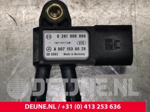Mercedes B-Klasse Rußfilter Sensor O133385 foto 2