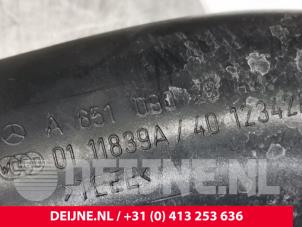 Mercedes B-Klasse Air intake hose O133387 photo 3