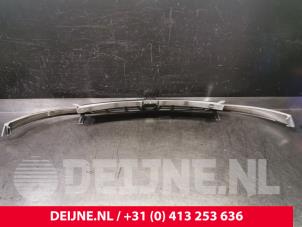 Opel Vivaro Grill O133514 foto 3