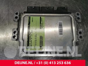 Nissan NV200 Engine management computer O133520 photo 2
