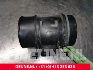 Nissan NV200 Air mass meter O133524 photo 2