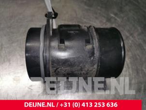 Nissan NV200 Air mass meter O133524 photo 3