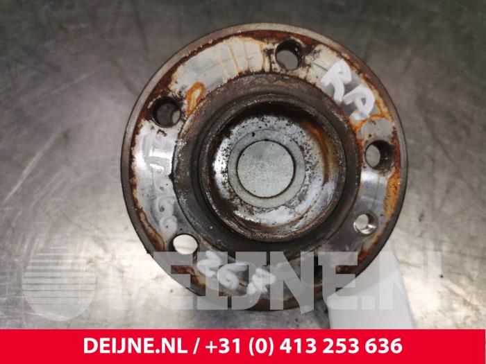 Wiellager achter van een Volvo XC60 I (DZ) 2.4 D3 20V 2010